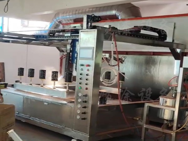 3枪8轴仿喷工机器人