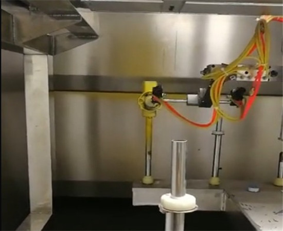 相机镜头自动喷涂设备.