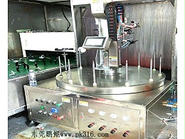 耳机自动喷漆机的视频，运作现场演示！
