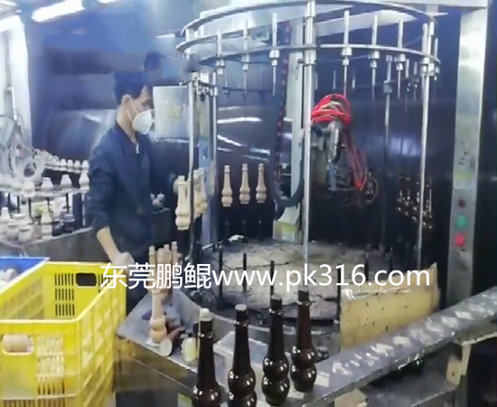 自动喷涂设备