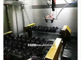 发夹往复喷漆机