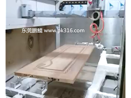 木门自动喷涂设备