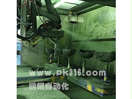 头盔聚脲自动喷漆设备