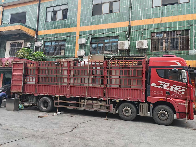 化妆笔杆喷涂线