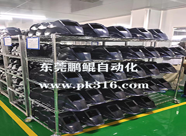 焊盔面罩<i style='color:red'>自动喷油机</i>的流程细节有哪些