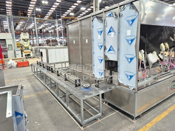 小型木制品喷烤一体化流水线