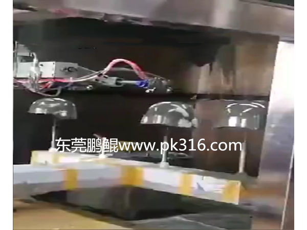 头盔自动喷漆设备
