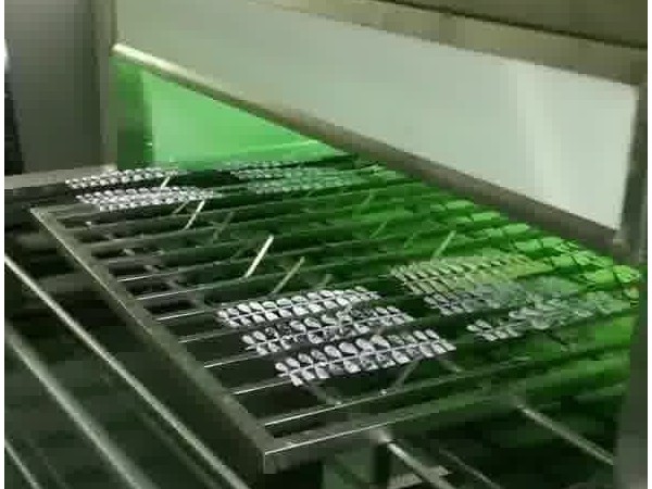 喷油设备