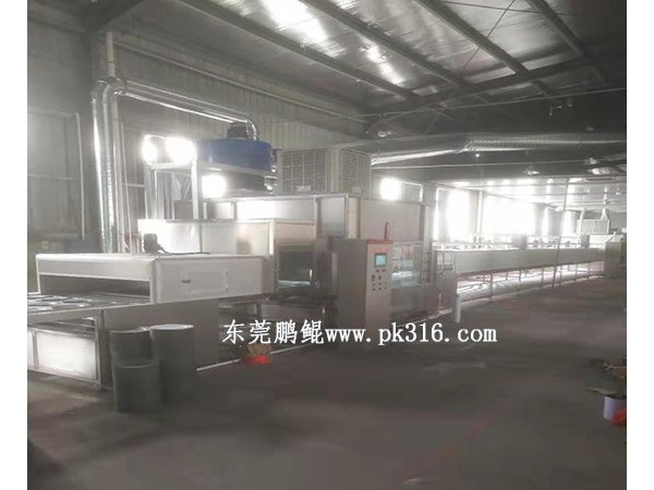 <i style='color:red'>东莞小型uv喷漆设备</i>，厂家直销优惠多!