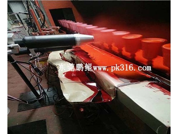 喷涂设备,惠州<i style='color:red'>塑料件静电喷涂设备</i>的工艺特点---鹏鲲,鹏胜
